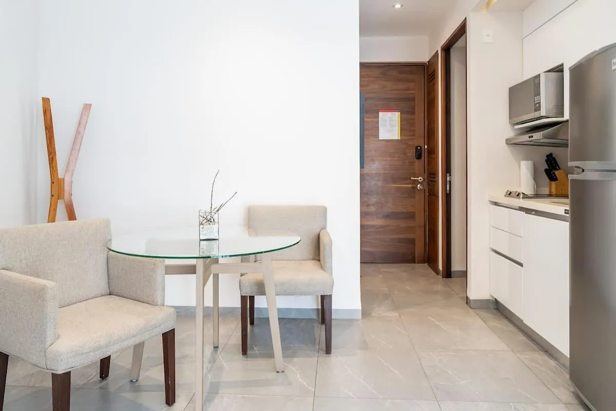 Large Studio With Working Space 100M From 5Th Ave Playa del Carmen