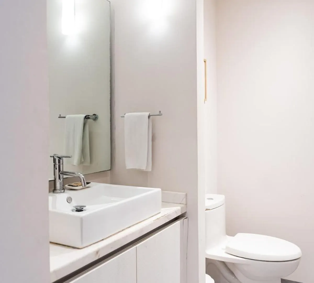 Large Studio With Working Space 100M From 5Th Ave Playa del Carmen Apartment